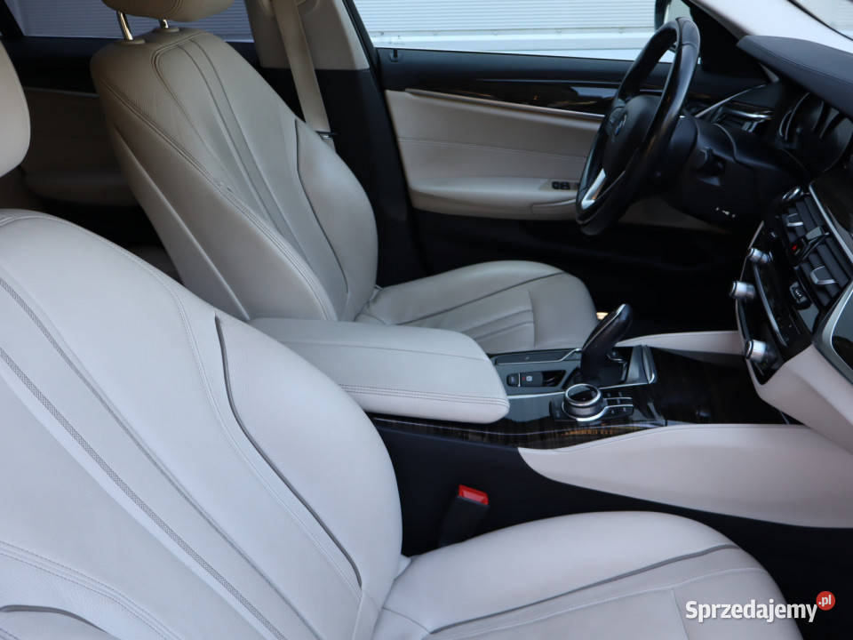 BMW 5 520d xDrive automatyczna Seria 5 Motoryzacja mazowieckie