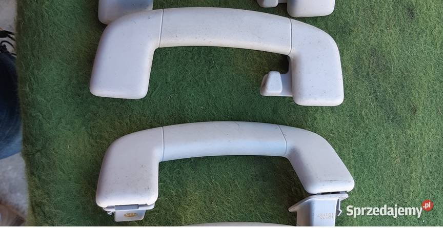 VW TOURAN III rączka podsufitki 5G9857607A Rok produkcji 2016 Dębno sprzedam