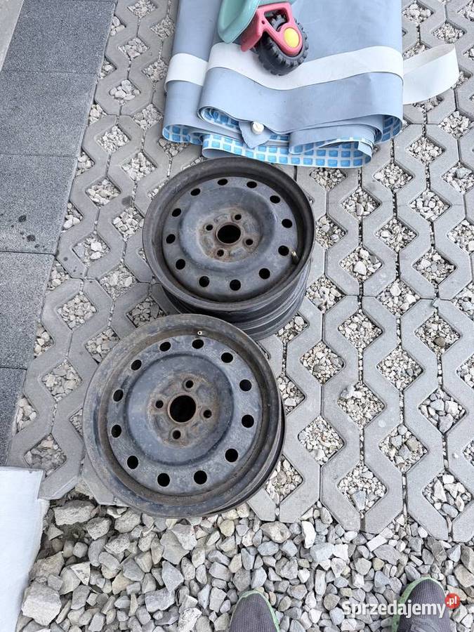 4x Felgi stalowe OPEL 50 x 15 4x100 ET40 Suzuki Średnica 15" Sonina