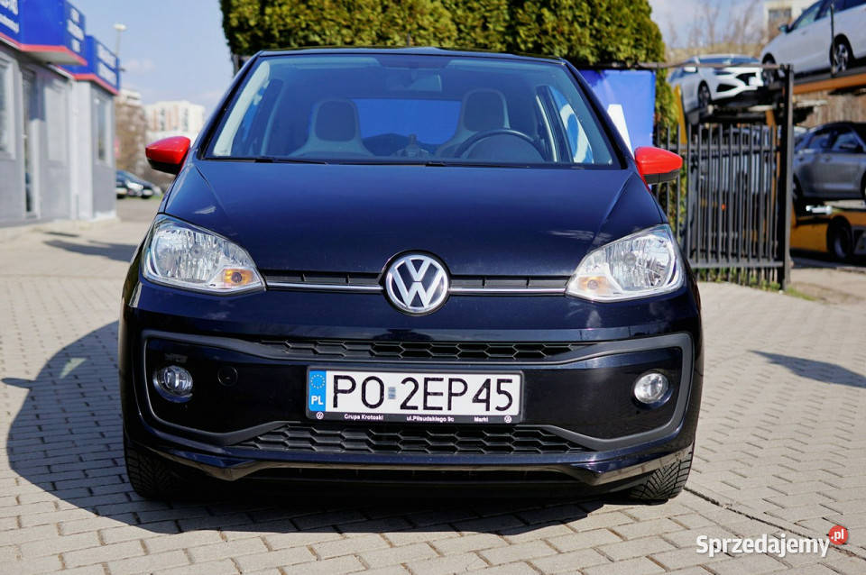 Volkswagen Up salon Polska wersja Beats ładnie 75KM up! Volkswagen Warszawa