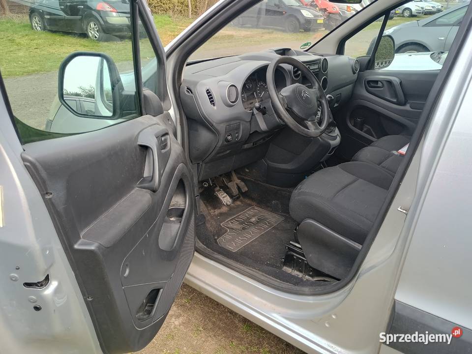 Citroen Berlingo LONG 16HDi 3osobowy 2009 Witkowo