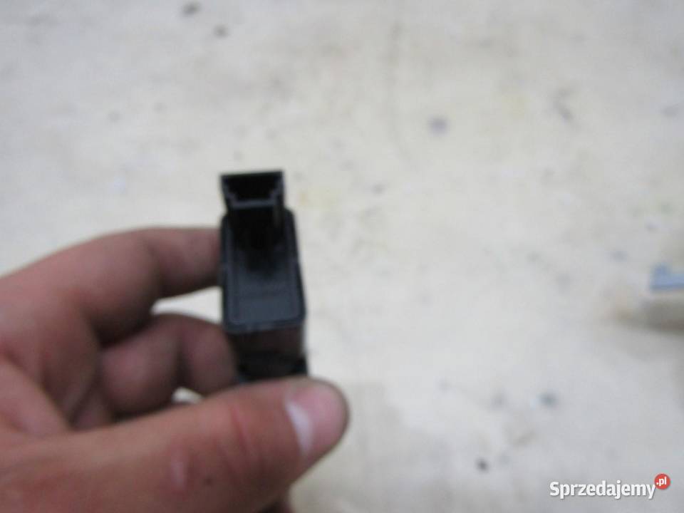 PRZERYWACZ WŁĄCZNIK PRZEŁĄCZNIK AWARYJNYCH MAZDA sprzedam