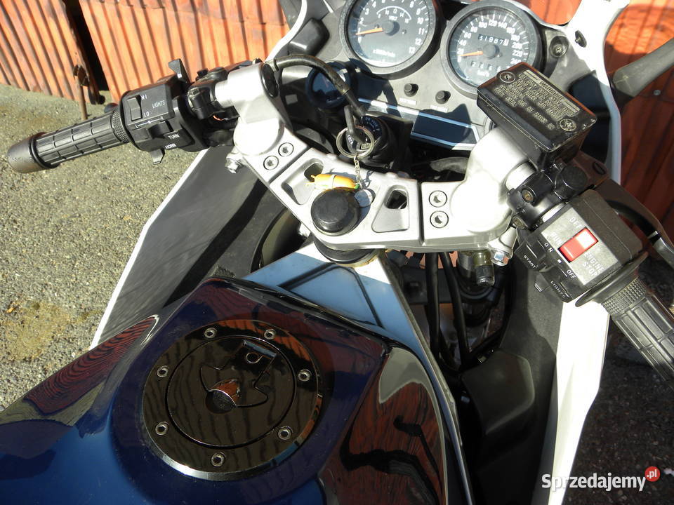kawasaki GPZ 600Rpiękny klasyk 599cm3