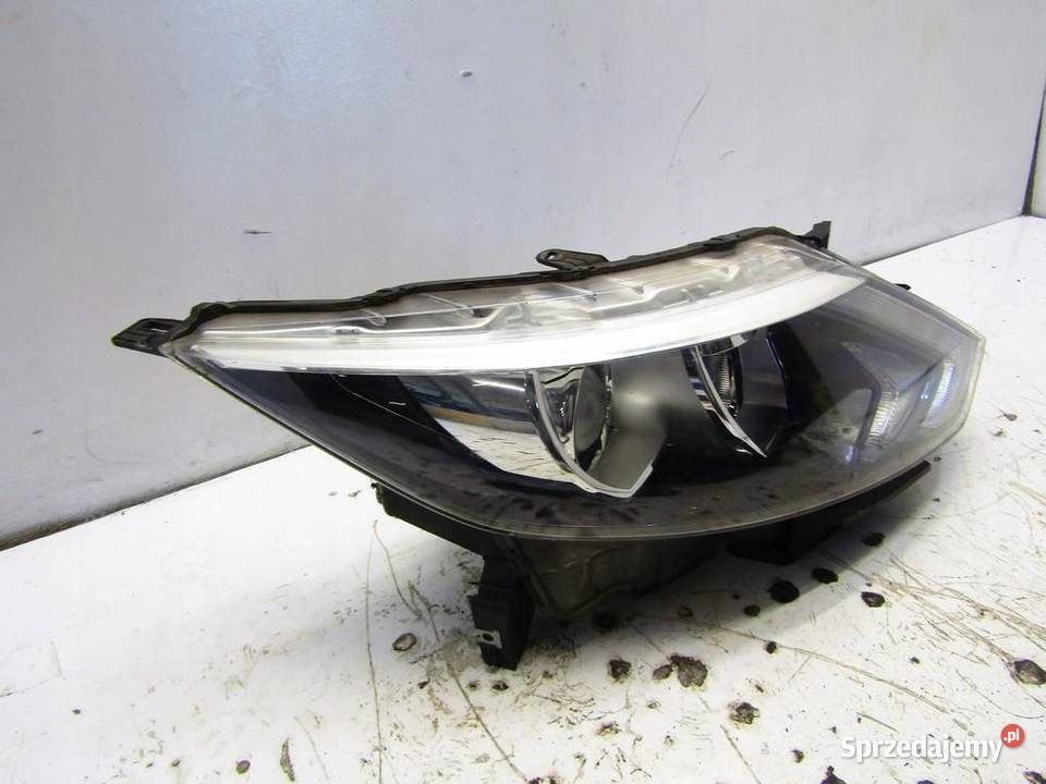 LAMPA PRZEDNIA PRAWY PRZÓD NISSAN QASHQAI J11 Lampy przednie lubelskie