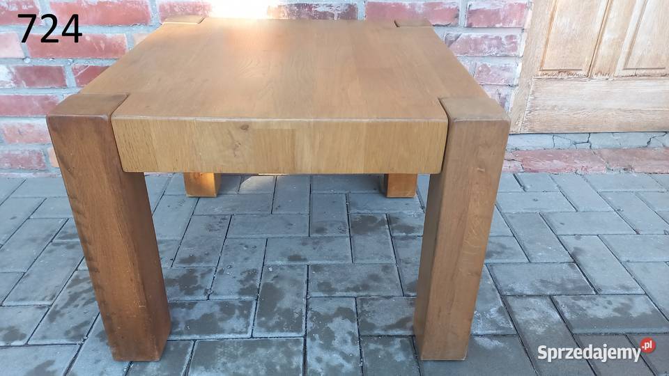 Dębowy stolik kawowy kwadratowy HH 724 Gawroniec