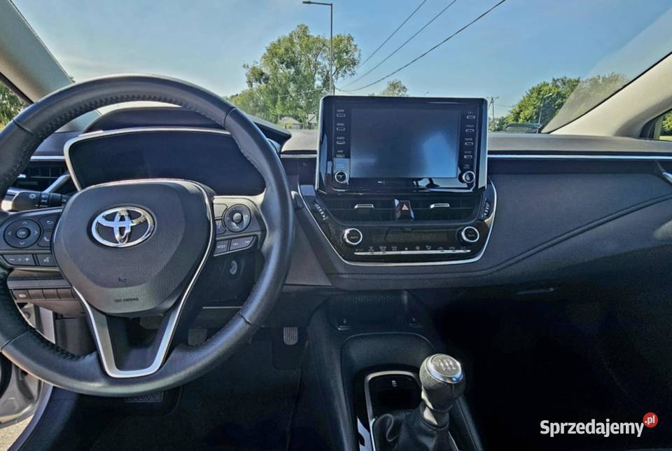 Toyota Corolla stan idealny niski oryginalny