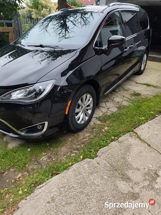 Chrysler Pacyfica 2018 Pacifica Łasin sprzedam