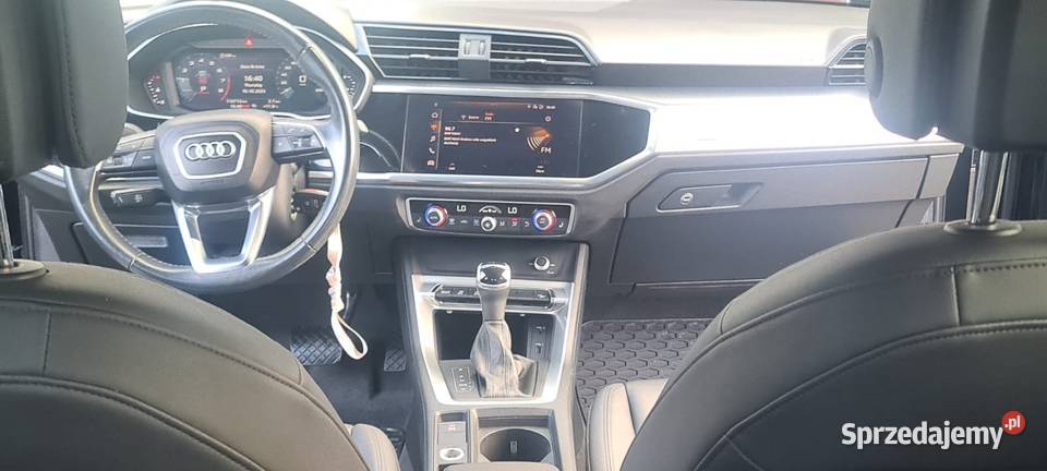 Sprzedam Audi Q3