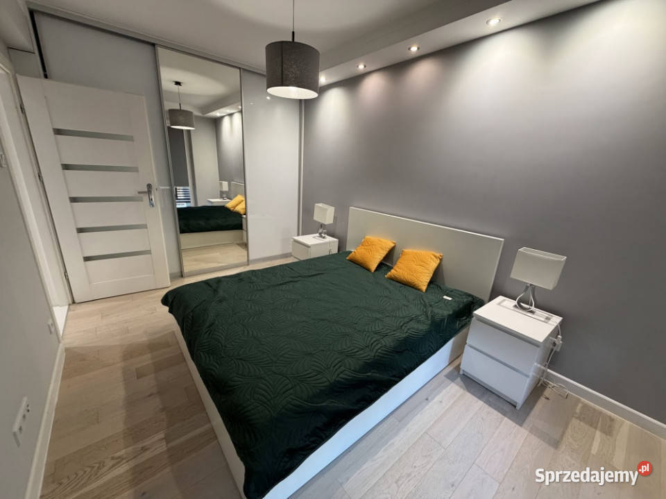 Do wynajęcia 2 pokoje 54 m balkon garaż Dąbska