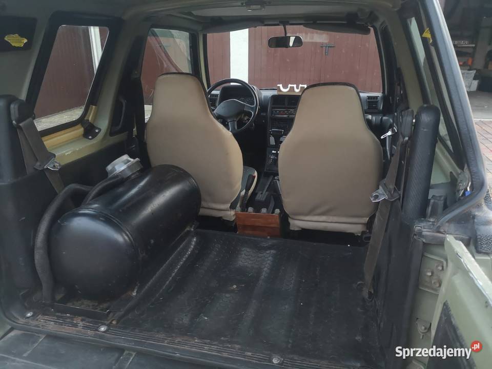 Suzuki Vitara Chevrolet Geo Tracker custom w Wola Wiązowa