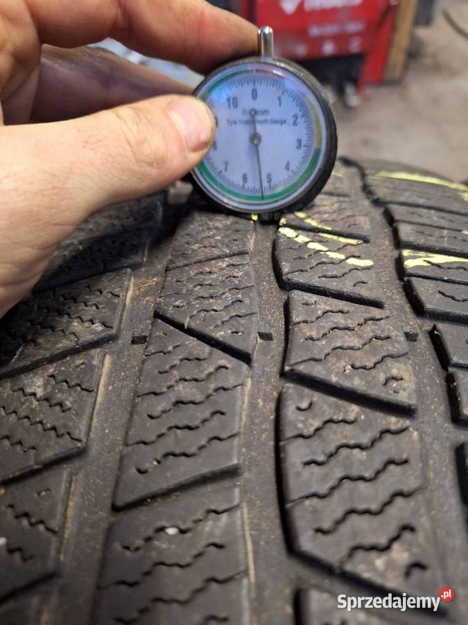 Opony zimowe 25555R19 Continental 200 komplet kujawsko-pomorskie Choceń