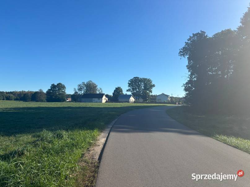 Działka budowlana 2000 m2 w spokojnej okolicy Rogóźnia sprzedam