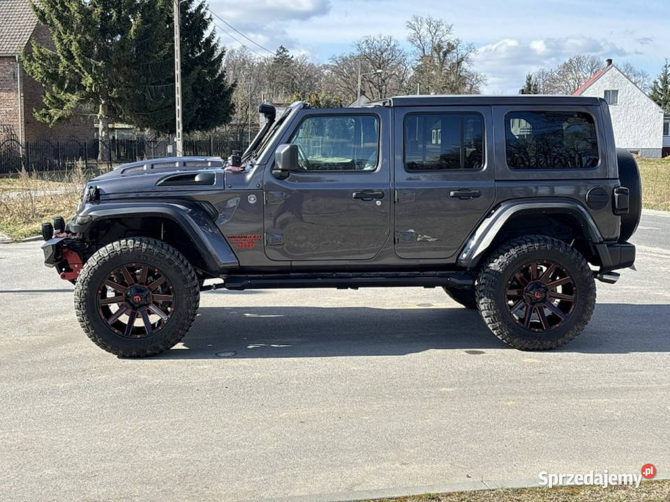 Jeep Wrangler Jeep Wrangler Unlimited Sahara kamera cofania