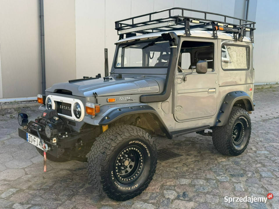 Toyota FJ Cruiser FJ40 Odrestaurowany V8 280 ARB Koszalin
