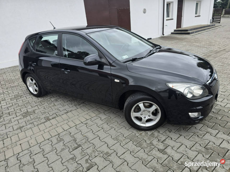 Hyundai i30 14Gaz Klimatyzacja2