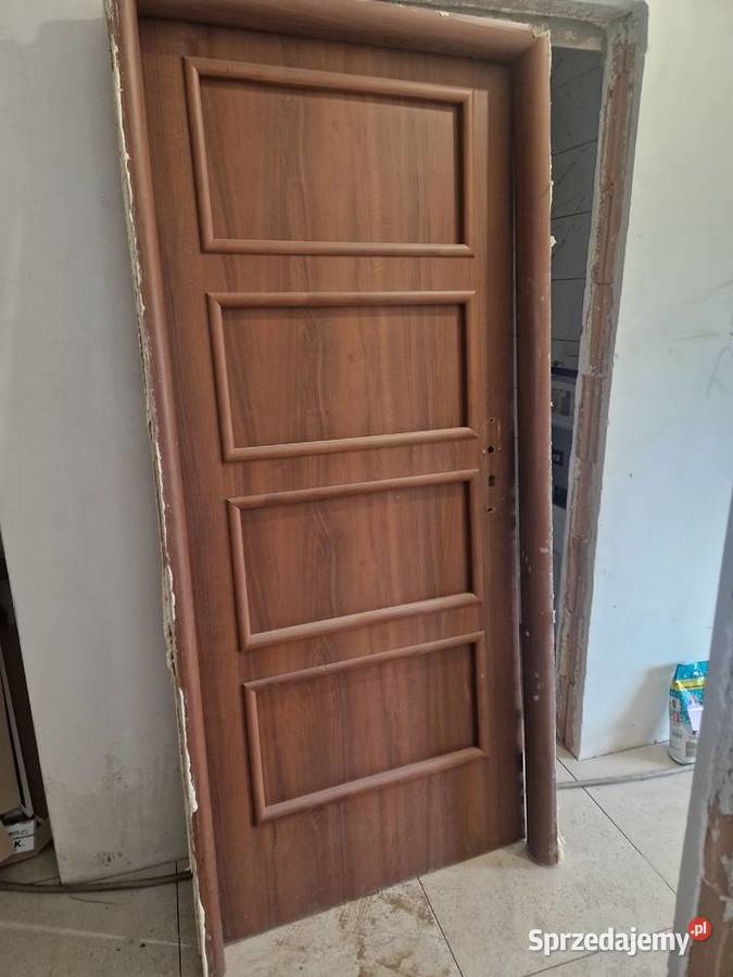 Drzwi wewnętrzne 80 lewe z ościeżnicą Łomianki Dolne sprzedam
