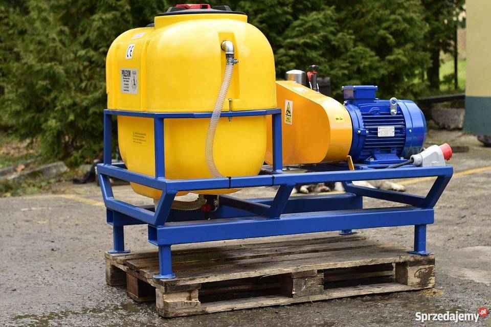 OPRYSKIWACZ elektrycznymyjka 400V podkarpackie Izdebki