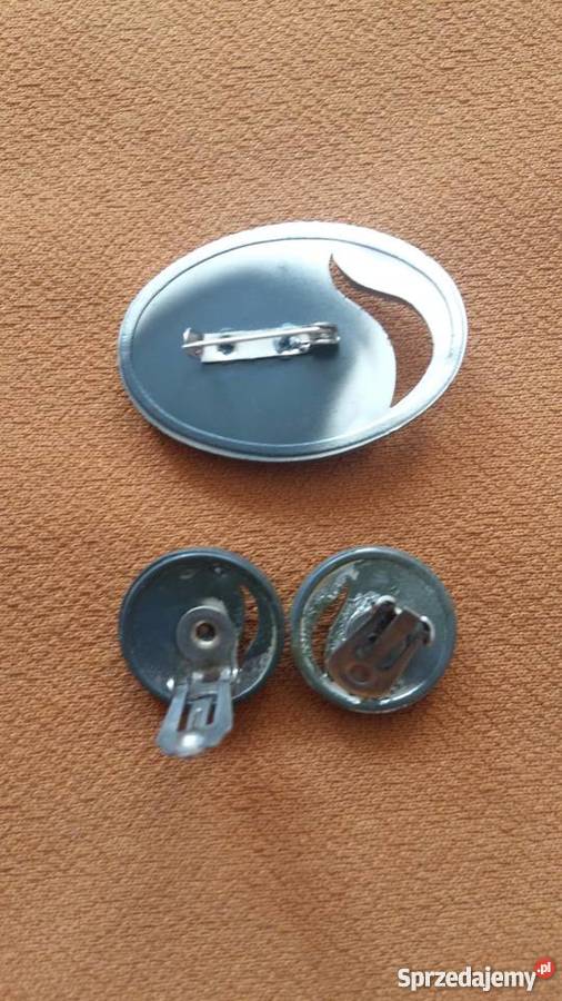 Komplet broszka i klipsy białe ze srebrnym Łódź