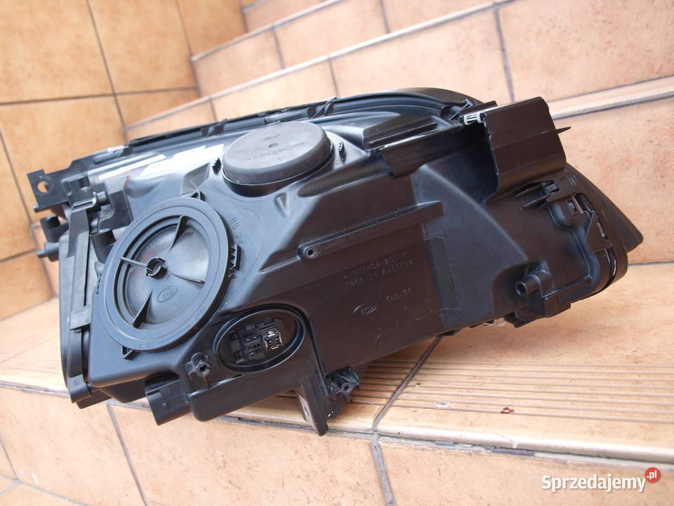 BMW 7 F01 F02 lampa lewa przód xenon 2008 2015r