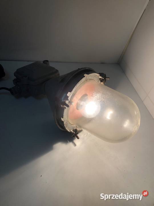 Lampa Loft przemysłowa przeciwwybuchowa 150W PRL wielkopolskie Zbąszyń sprzedam