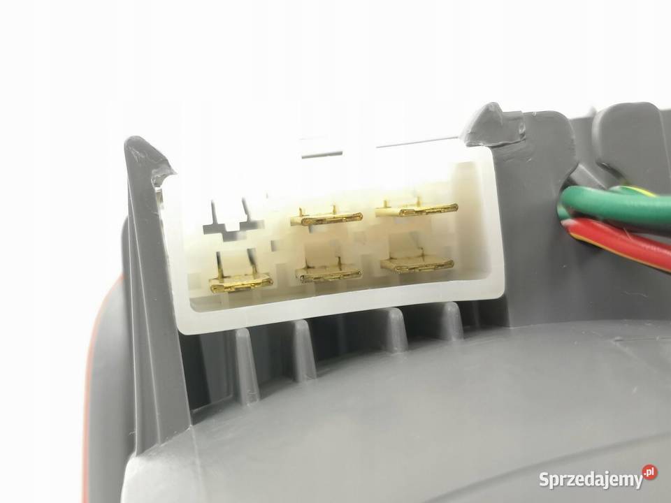 LAMPA PRAWY TYŁ MAZDA SERIA B 19992006 ORYGINAŁ lubelskie sprzedam
