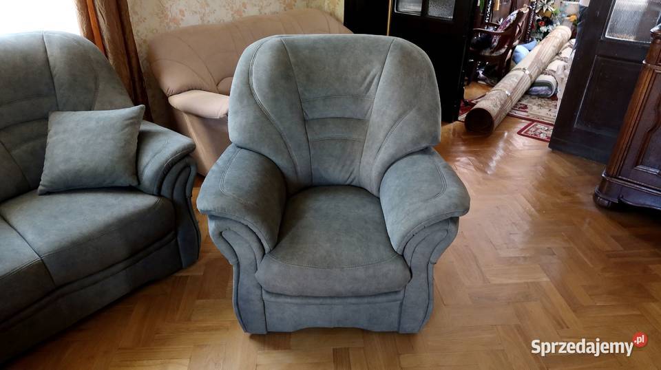 Piękny komplet wypoczynkowy Bologna sofa 3 os i 107cm Ziębice