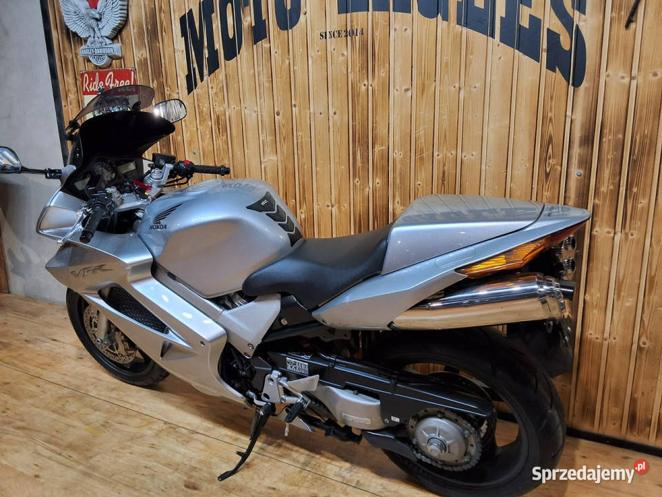 Honda VFR ZADBANY BŁYSZCZY technicznie super wielkopolskie Bicz sprzedam