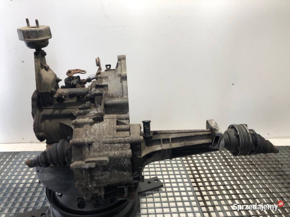 SKRZYNIA BIEGÓW VW TRANSPORTER T4 DCW 19 61 9004 osobowe