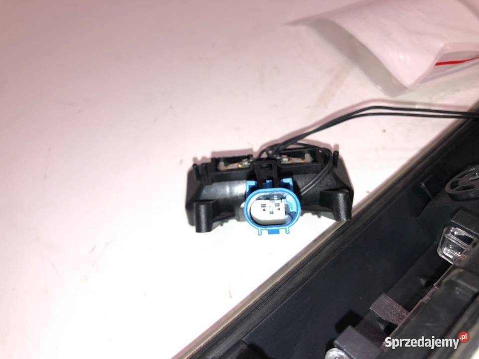 LISTWA KLAPY TYŁ MERCEDES W246 Minivan 1118