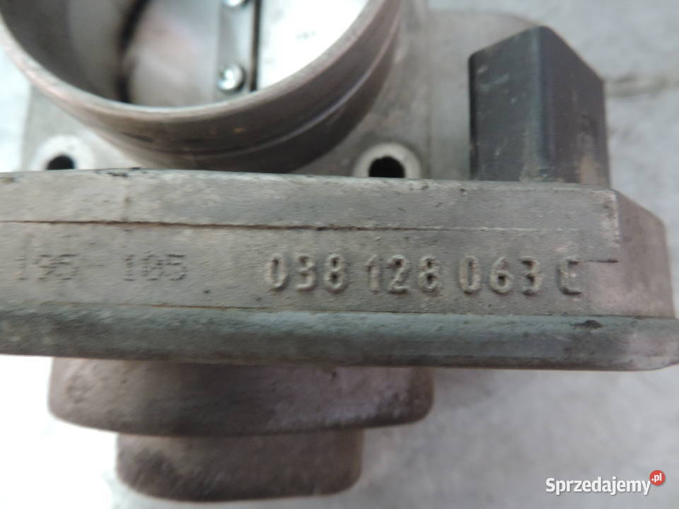 SKODA FABIA 19 SDI PRZEPUSTNICA 038128063C Przepustnice małopolskie Nowy Sącz