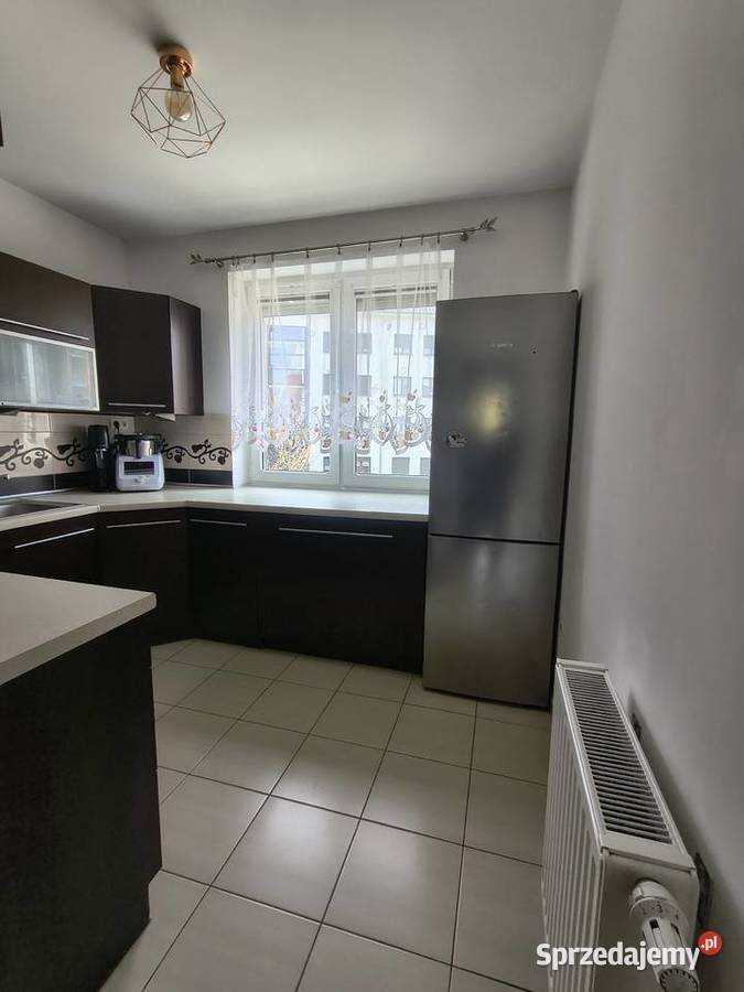3 pokoje pierwsze piętro duży balkon gotowe do Rok budowy 2012 Grodzisk Wielkopolski sprzedam