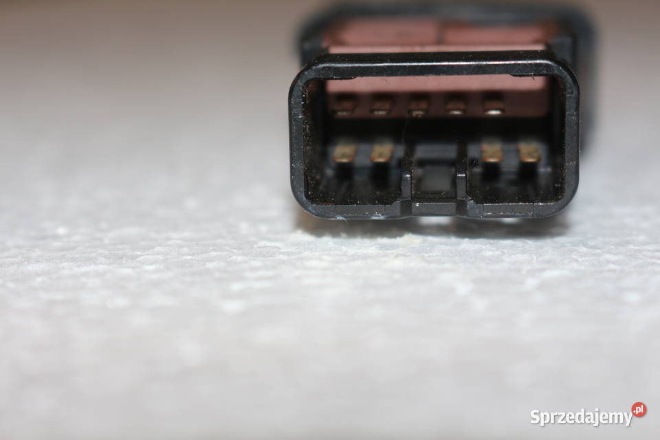 MAZDA 323 F BJ 9803 PRZEŁĄCZNIK AWARYJNYCH 9PIN panele sterowania, przełączniki dolnośląskie Prochowice sprzedam