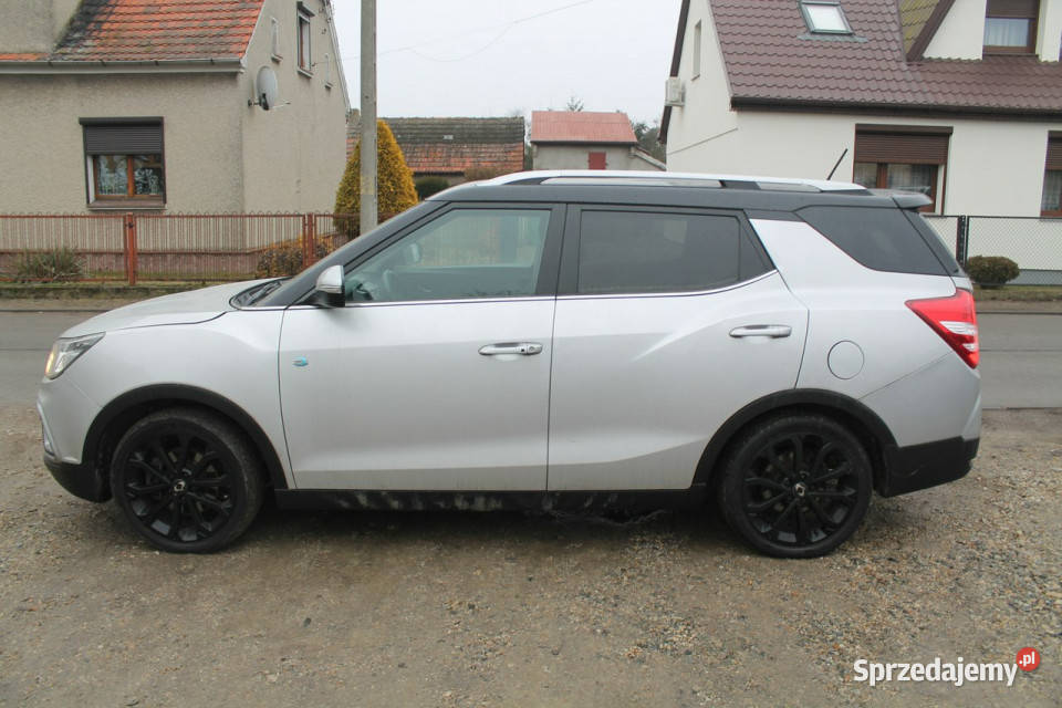 SsangYong XLV Zarejestrowany w Polsce SsangYong Ostrów Wielkopolski