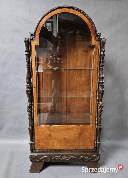 Dębowa witryna serwantka z przełomu XIX i XX Szczecin