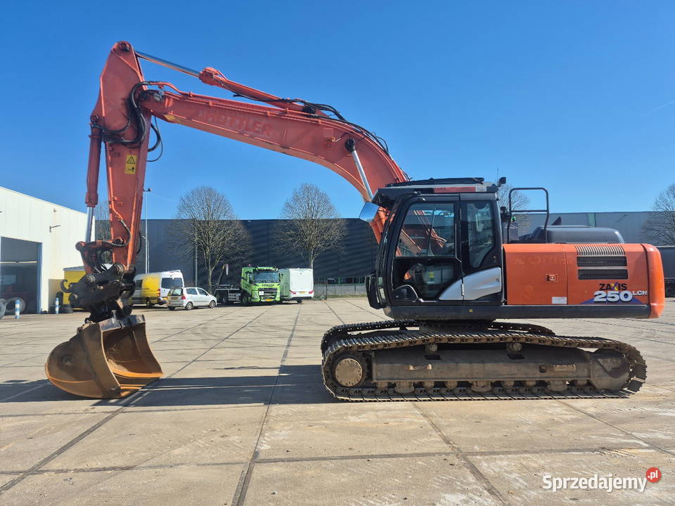 KOPARKA Gasienicowa Hitachi ZX 250 nie Warszawa
