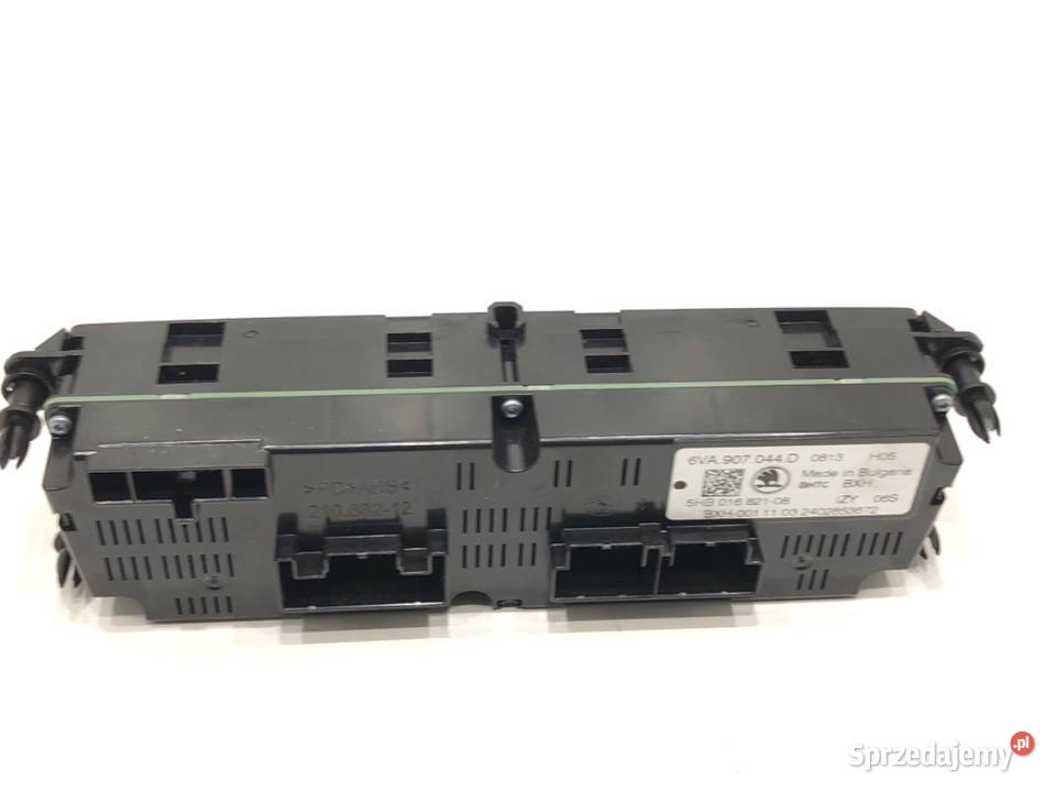 PANEL STEROWANIA NAWIEWU SKODA KAMIQ 6VA907044D osobowe