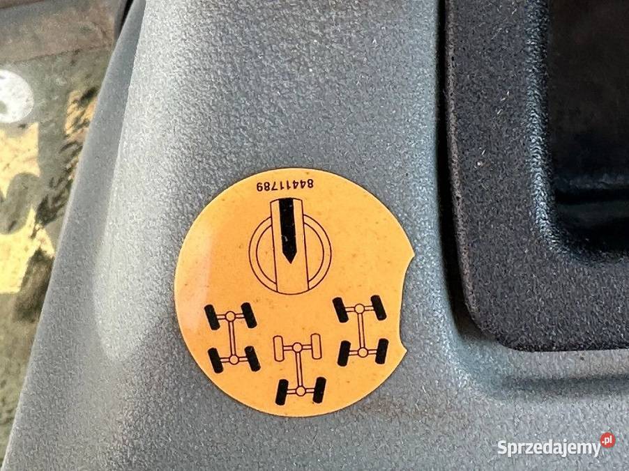koparko ladowarka Holland LB115B Klimatyzacja