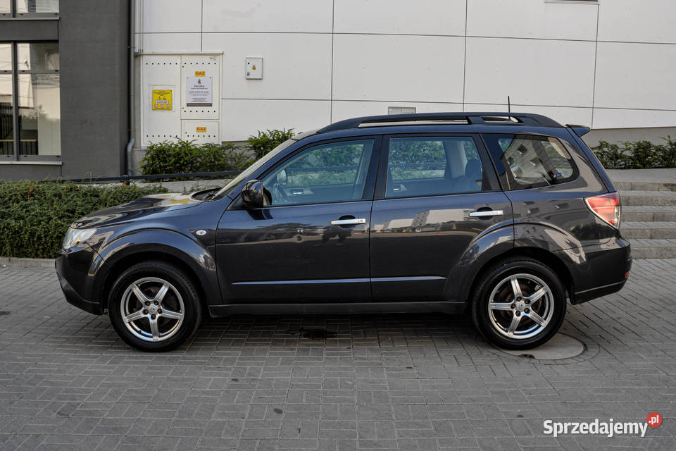 Subaru Forester Salon 2010 r Bezwypadkowy 4x4 236000km