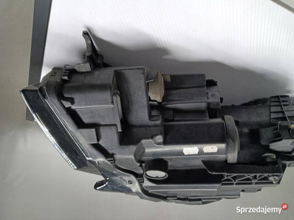 LAMPA PRZÓD PRZEDNIA PRAWA VW PASSAT B8
