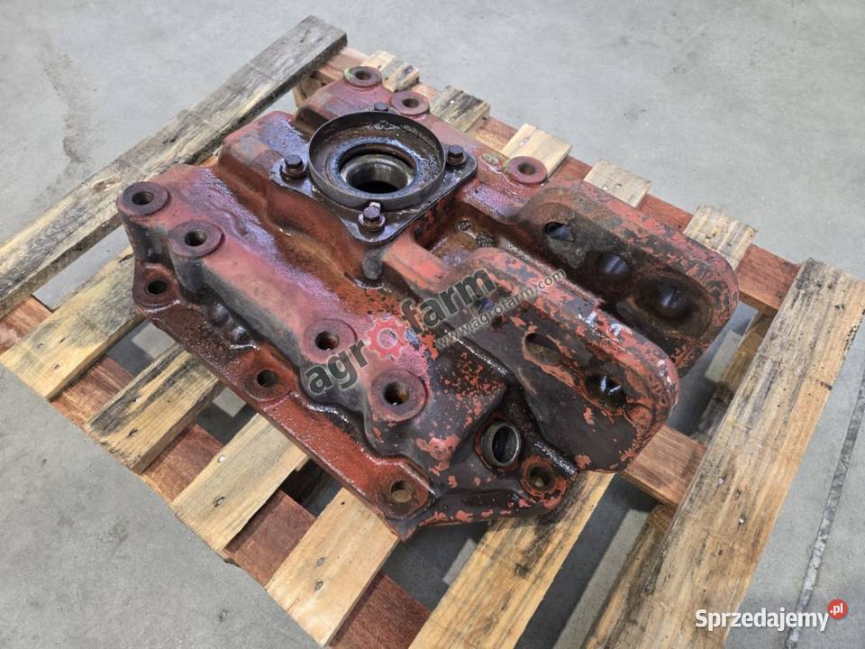 Obudowa PTO Fiat 16090 14090 11590 8630 Skrzynia biegów