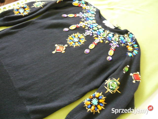 Sweterek bluzka wyszywana czarny Myszków