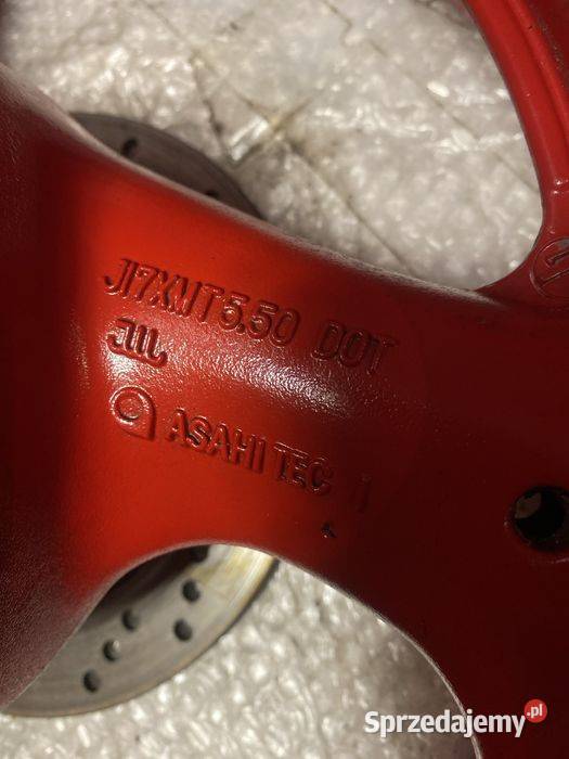 Suzuki GSXR 750 tylne koło felga ośka opona Poznań