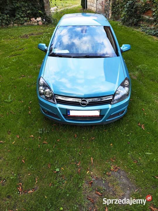 Opel Astra 18 benzyna 2004