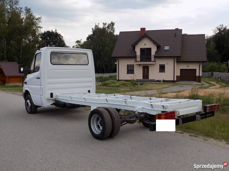 MercedesBenz Sprinter 413 CDI MaxiBliźniaki Rama radio / CD Łagów