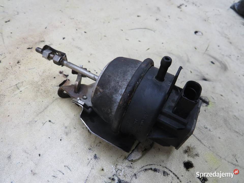 GRUSZKA TURBINY AUDI Q5 8R 20 TDI