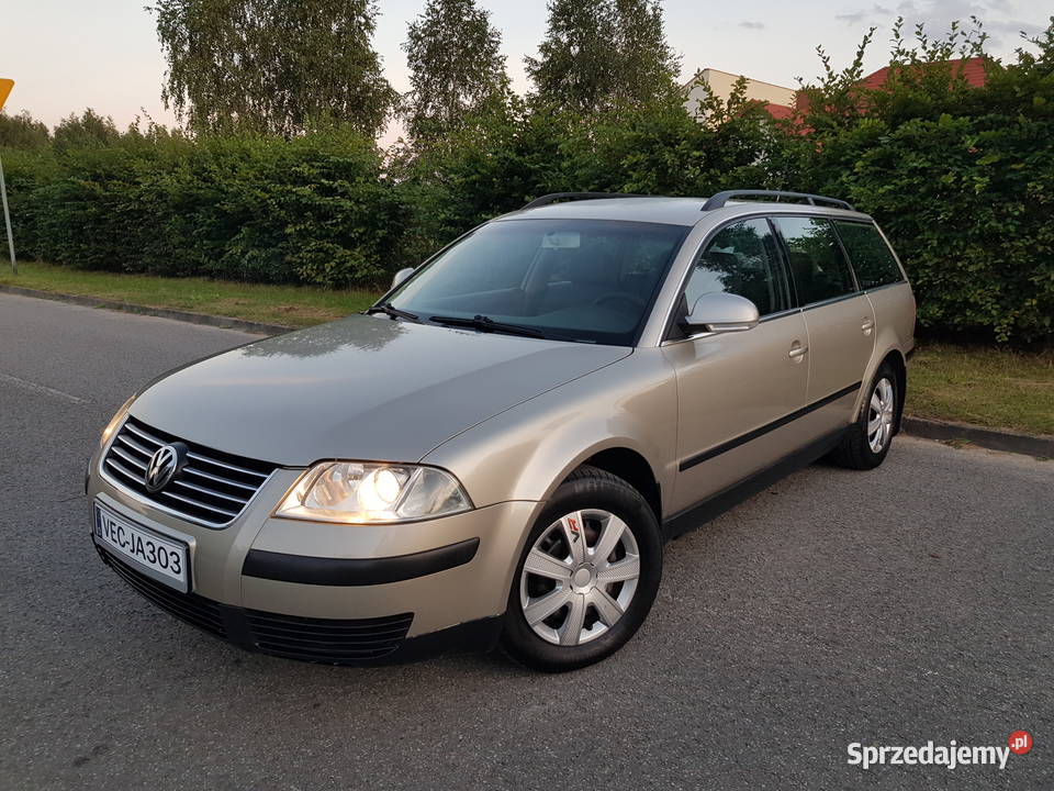 VW PASSAT LIFT 19 TDI 130 OPŁACONY Klima garażowany Passat Końskie sprzedam