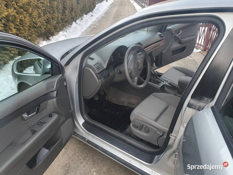 AUDI A4 18 TURBOBENZYNA 2003