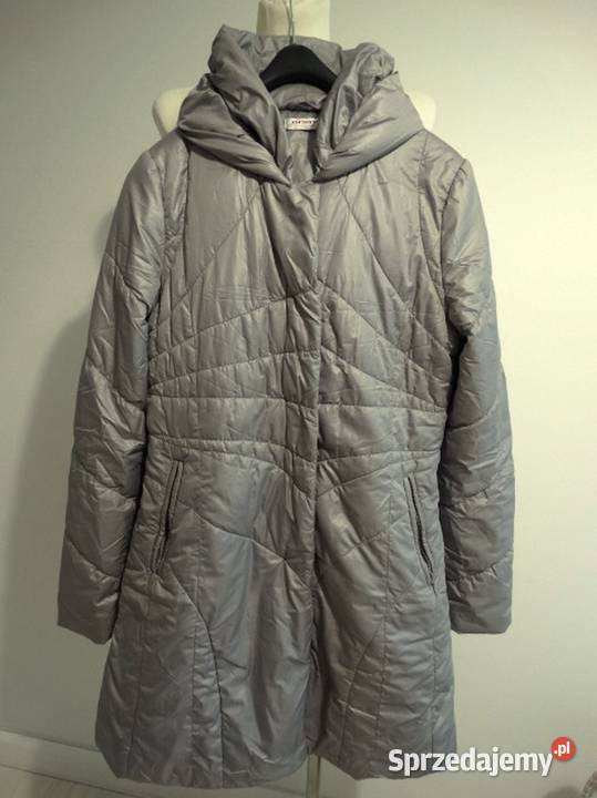 Kurtka Płaszcz Modny Beżowy Kolor Ocieplany Łomża