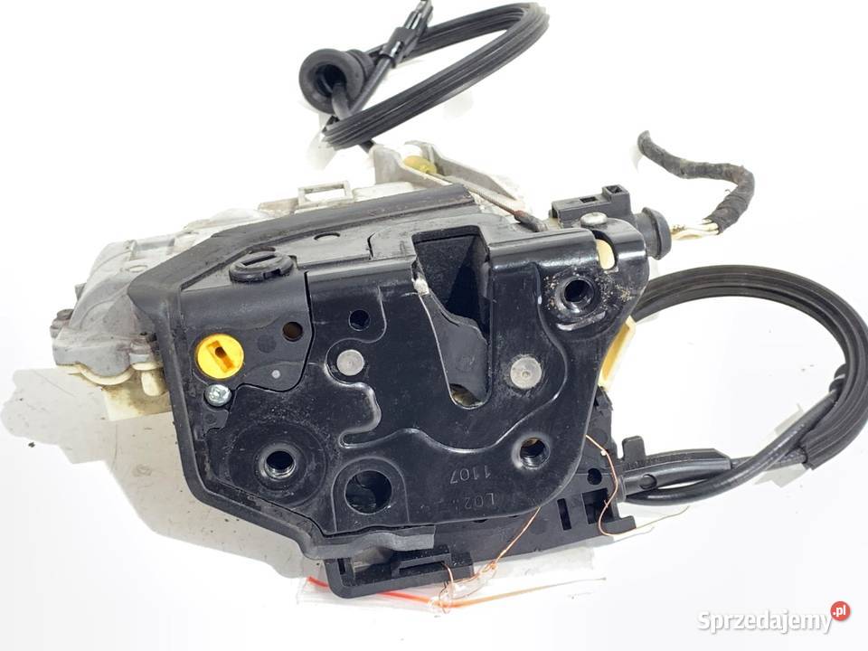 ZAMEK DRZWI LEWY TYŁ VW PASSAT B6 Hatchback osobowe
