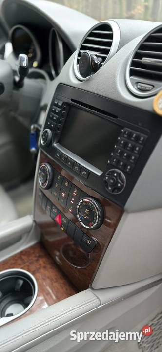 MercedesBenz ML W164 350 LPG czarny ML lubelskie Biała Podlaska